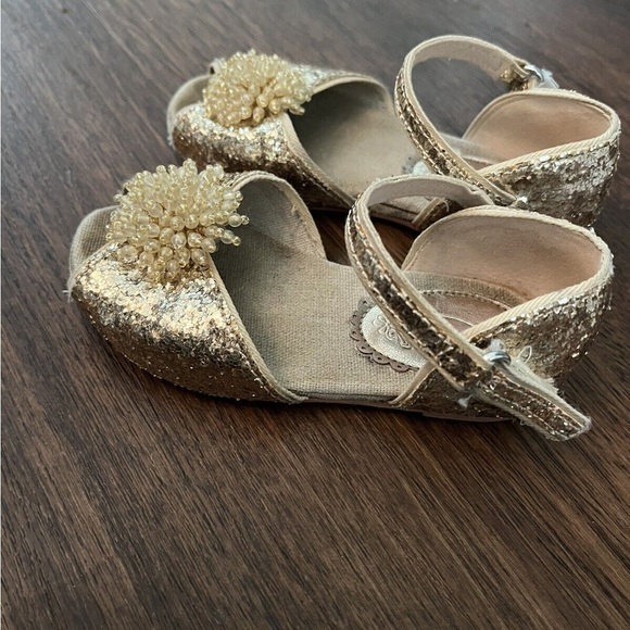 Joyfolie Rayme Gold shoes Size 6 Toddler Baby - Picture 5 of 10